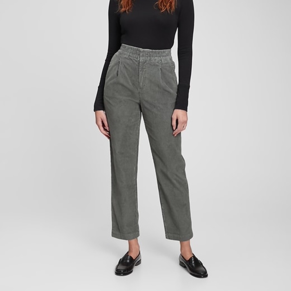 Gap High Rise Corduroy Joggers nWT